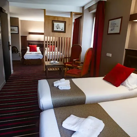De L'univers Hotel