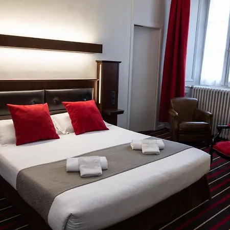 De L'univers Hotel