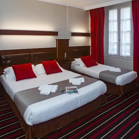 De L'univers Hotel 3*